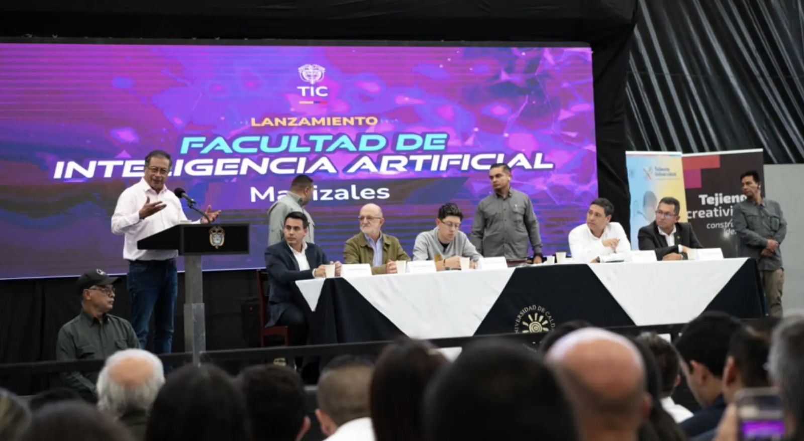 Colombia-tendra-la-primera-facultad-de-Inteligencia-Artificial-e-Ingenierias