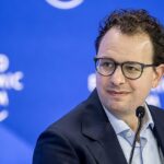 Pausa o trampa: las tres capas del debate global sobre regulación de IA