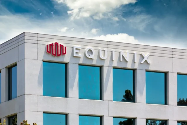 Equinix lanza plataforma que automatiza la conectividad para cargas de IA