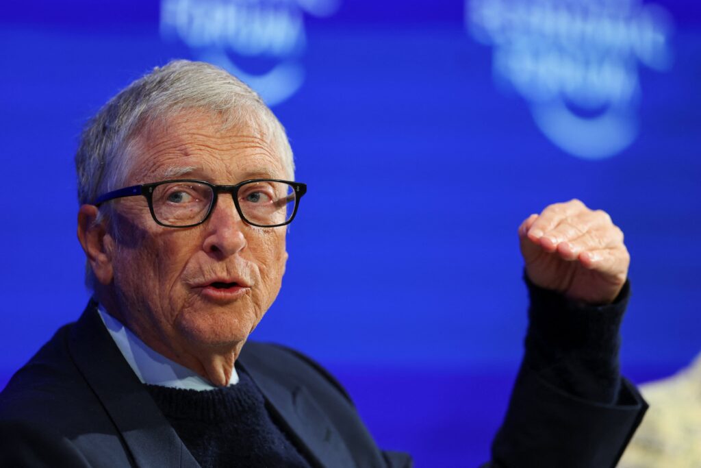 Bill Gates dona US$1.000 millones para que la IA combata las desigualdades