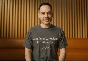 Cocreador de los chatbots lanza Jev, una IA que no escribe: solo decide