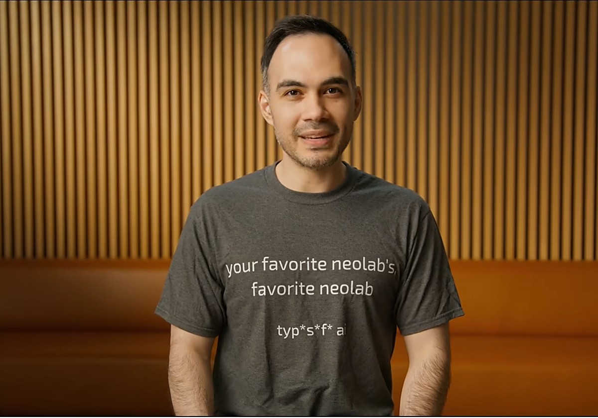 Cocreador de los chatbots lanza Jev, una IA que no escribe: solo decide