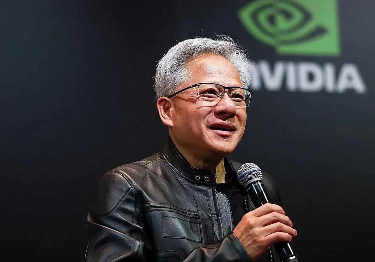 CEO de Nvidia rechaza regulación estatal de la inteligencia artificial