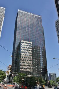 Amazon elimina los NDA en acuerdos de data centers: lección para Chile