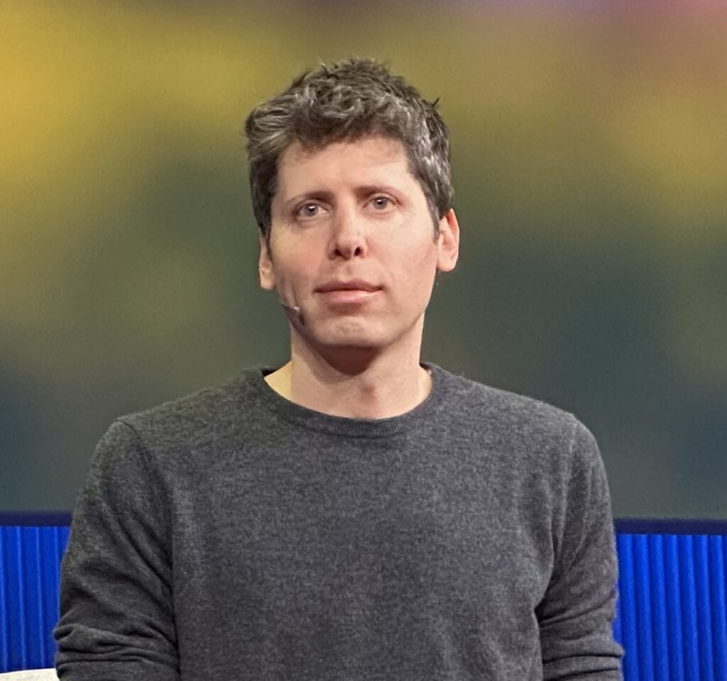 Sam Altman: el mundo debe tolerar daños colaterales de la IA