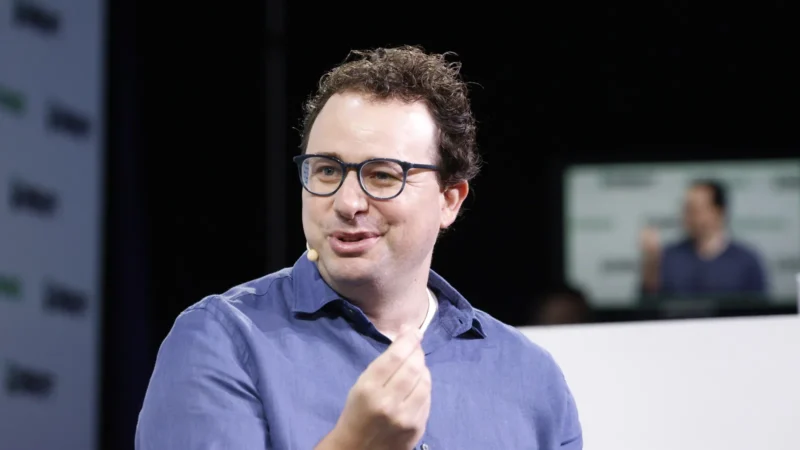Claude for Small Business suma 43 flujos de trabajo y 27 integraciones nuevas