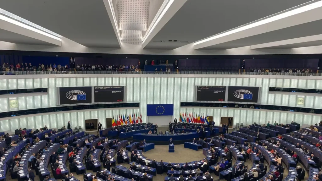 Nueva Ley de Inteligencia Artificial Aprobada por el Parlamento Europeo