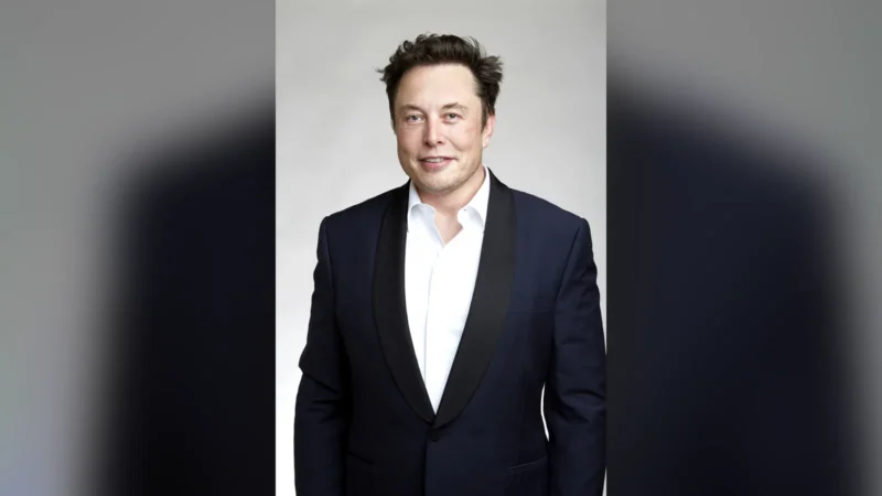 Musk busca datos de startups quebradas para alimentar a Grok y ahorrar millones